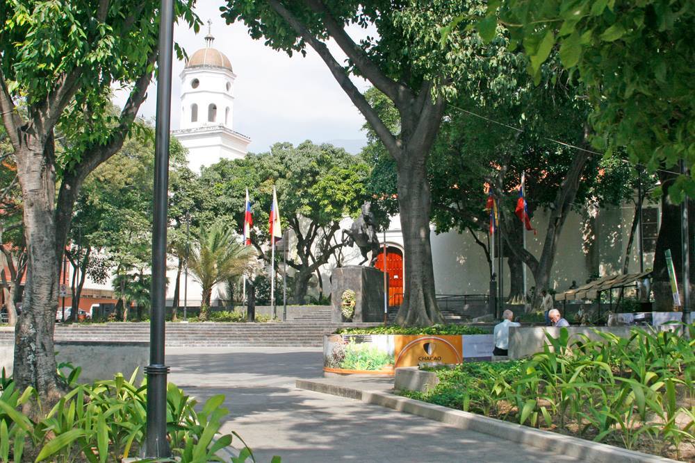 Plaza Bolivar de Chacao.jpg